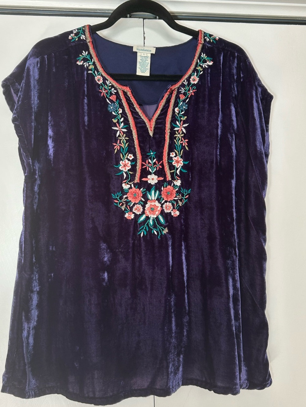 Sundance Velvet Cap Sleeve Top Large